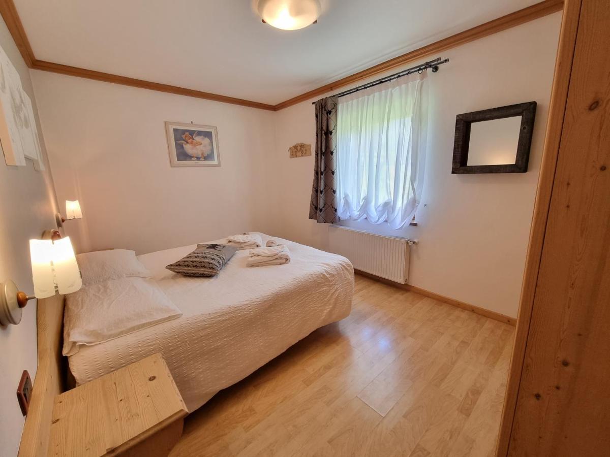 Residence Le Rose Поцца-ді-Фасса Екстер'єр фото