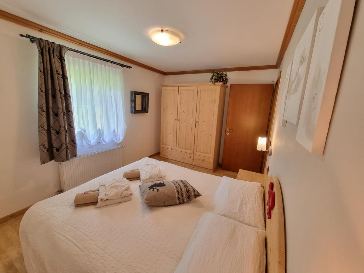 Residence Le Rose Поцца-ді-Фасса Екстер'єр фото